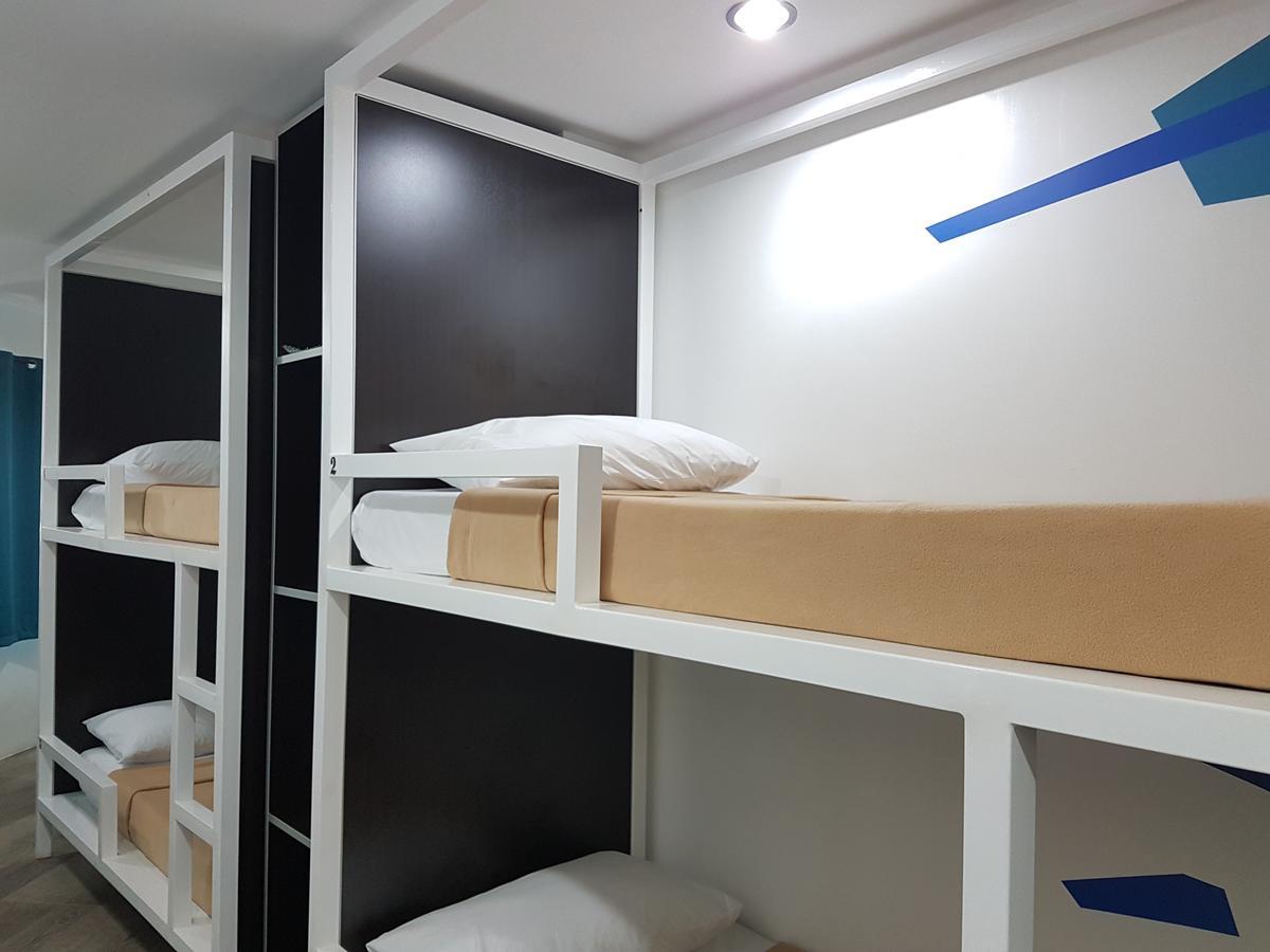 1521 Hostel Lapu-Lapu City Bagian luar foto
