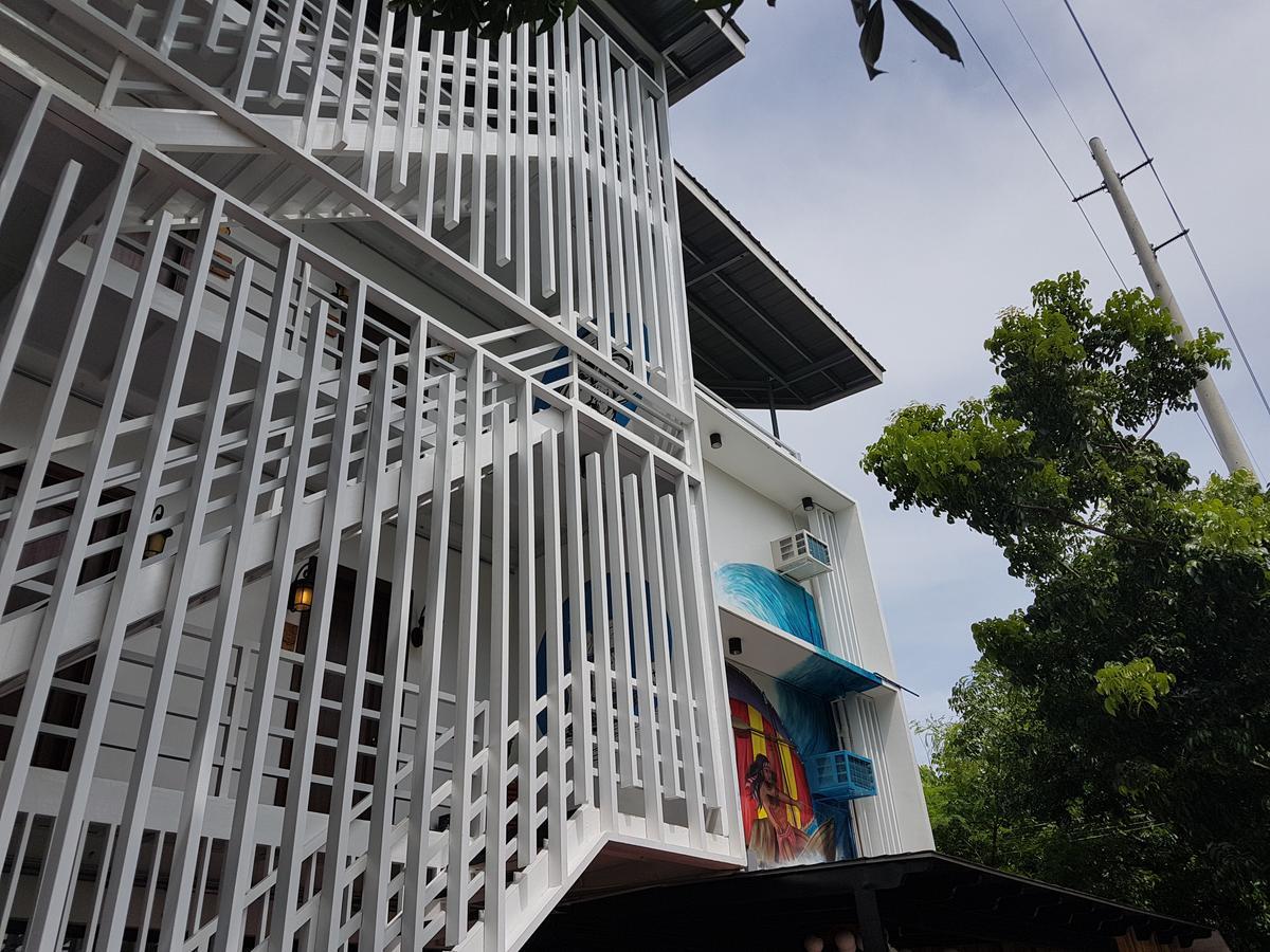 1521 Hostel Lapu-Lapu City Bagian luar foto